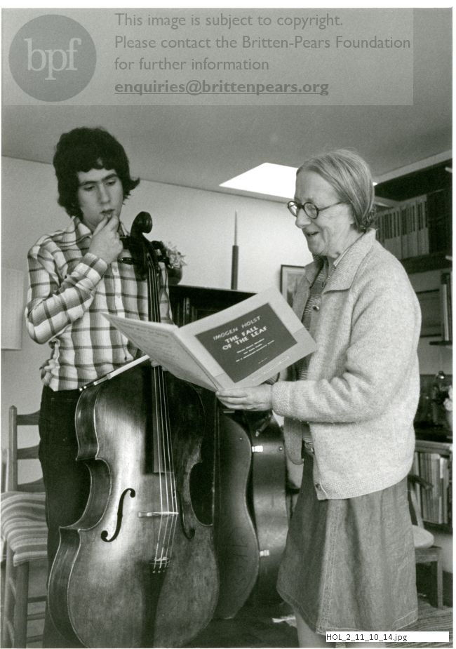 Photograph of Imogen Holst and Steven Isserlis