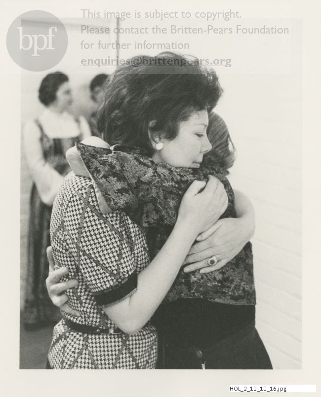 Photograph of Imogen Holst embracing Janet Baker