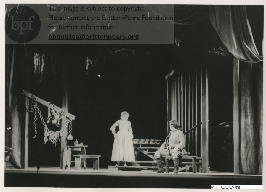 Production photograph of Britten's opera The Beggar's Opera