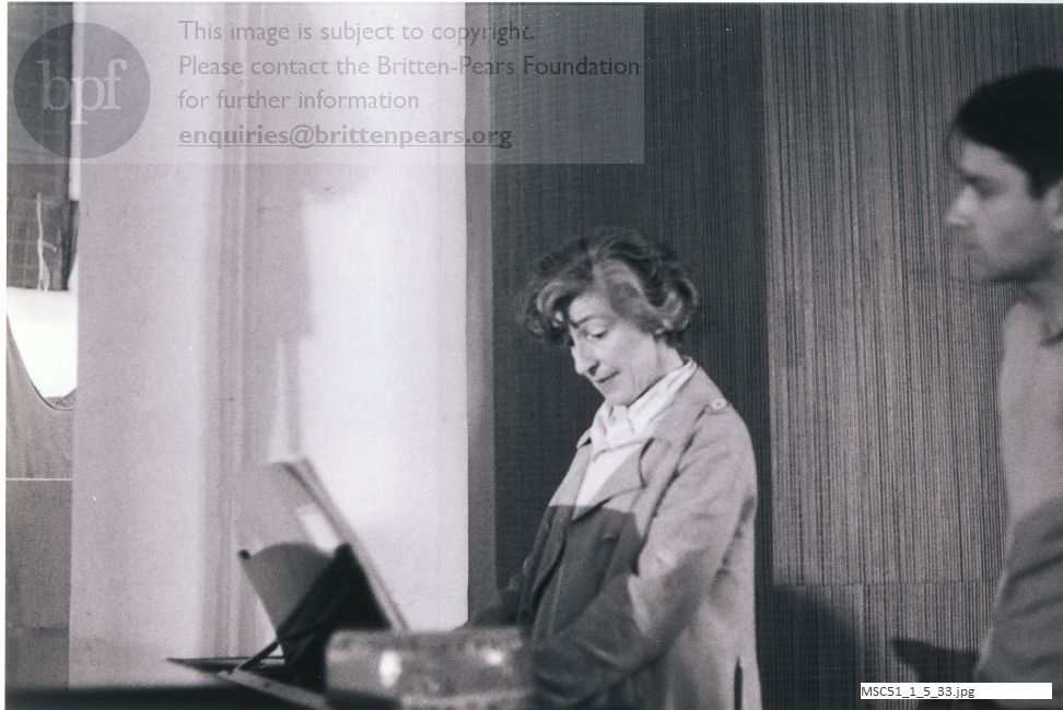 Photograph of Viola Tunnard