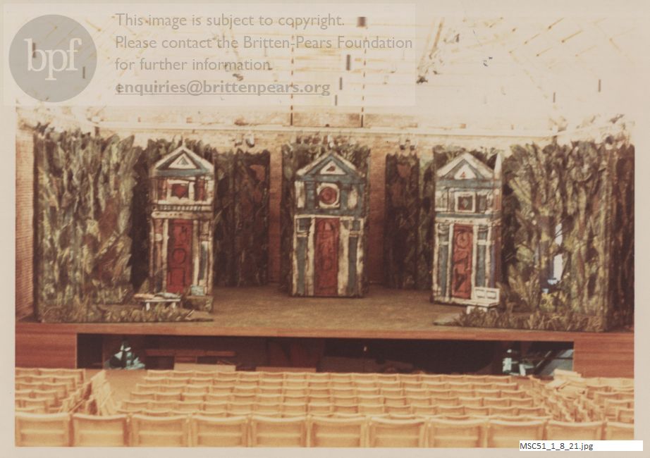 Production photograph of Britten's A Midsummer Night's Dream