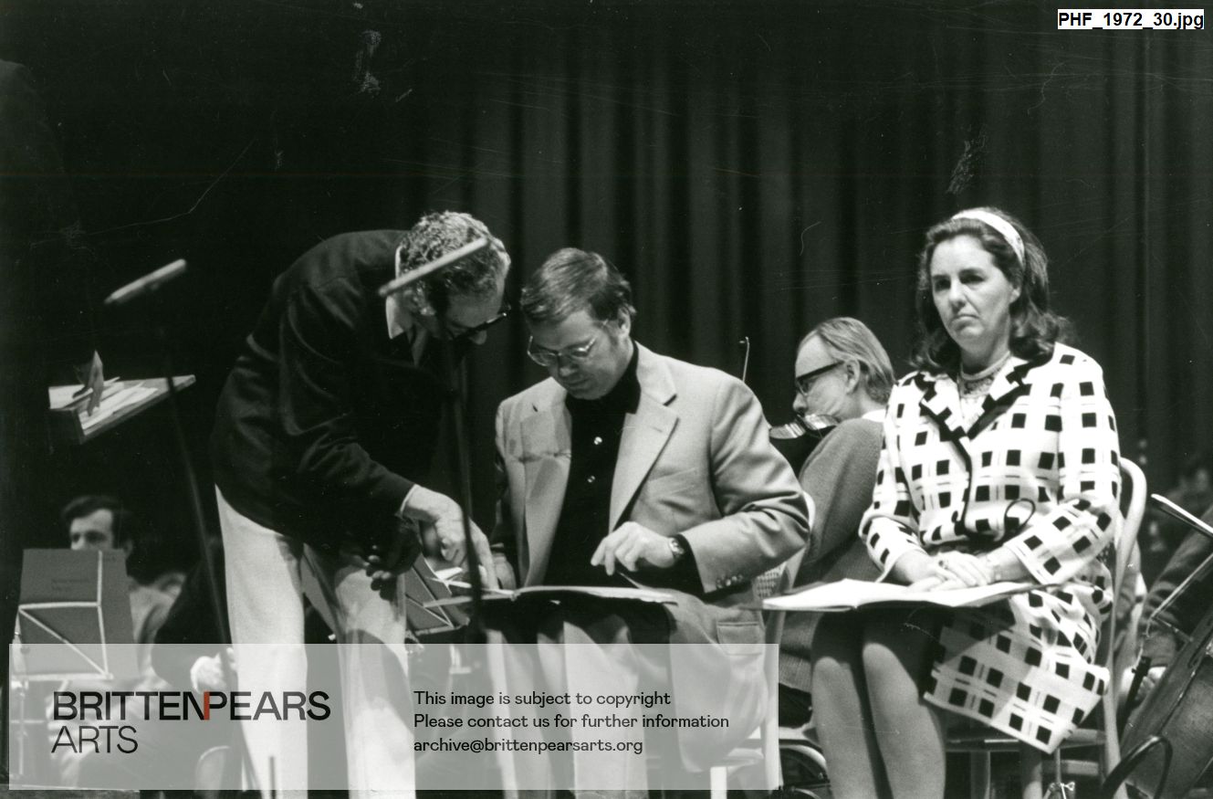 Photograph of Benjamin Britten, Dietrich Fischer-Dieskau, Quintin Ballardie and Heather Harper