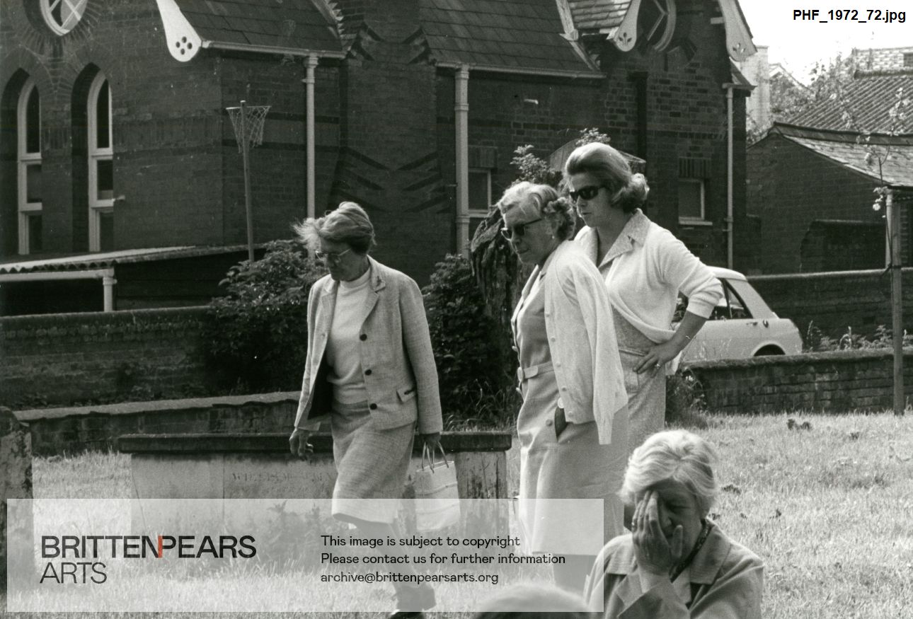 Photograph of Barbara Britten, HRH Princess Margaret of Hesse and two unidentified ladies