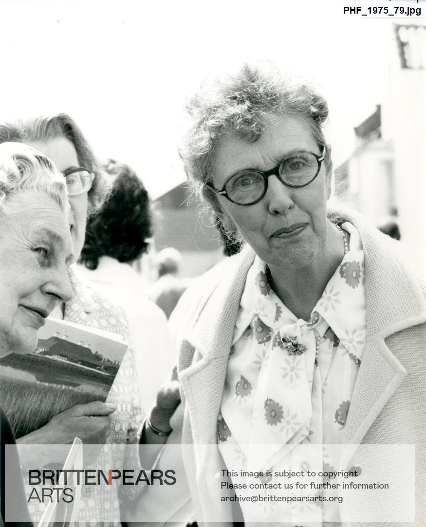 Photograph of Joyce Grenfell and Olive Riggs