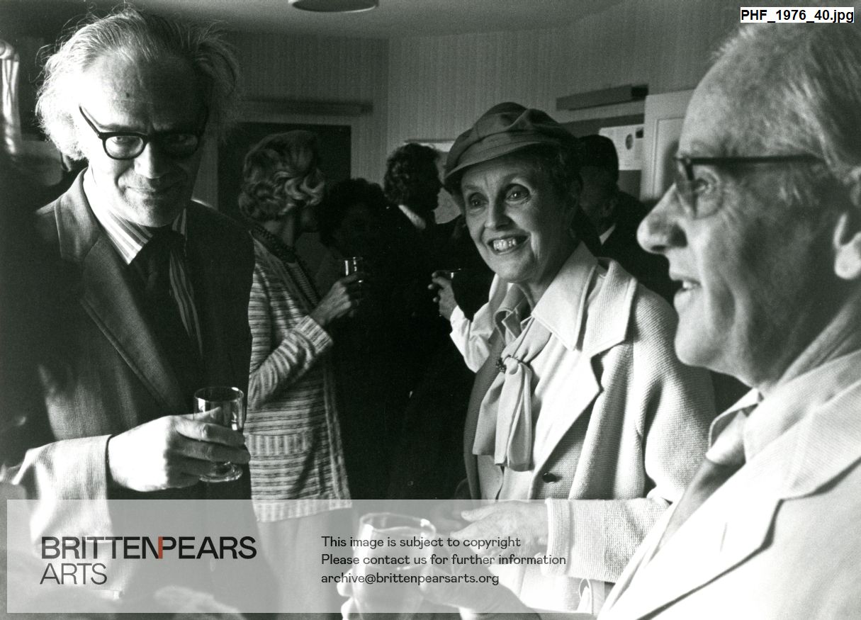 Photograph of Robert Lowell, Joyce Grenfell and Sidney Nolan