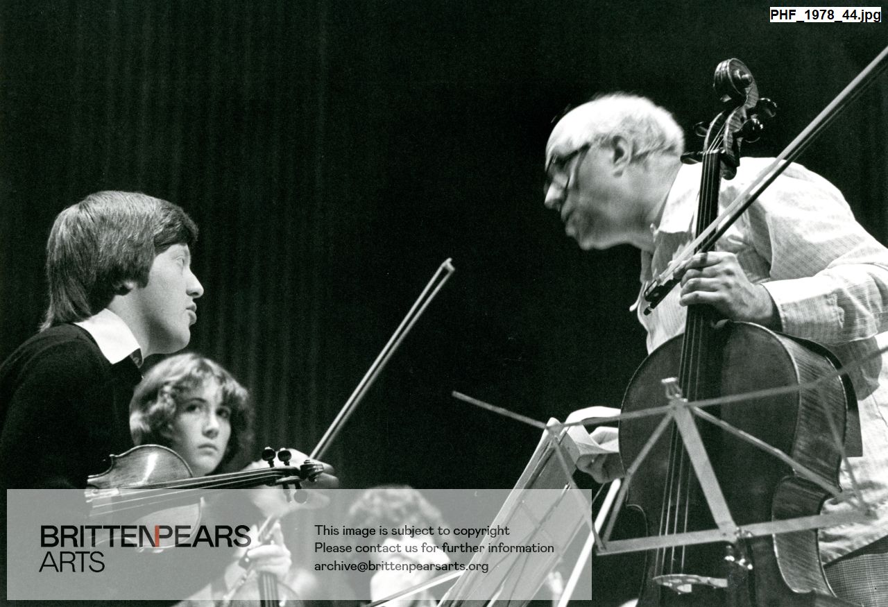 Photograph of Malcolm Layfield and Mstislav Rostrpovich at rehearsal with the Snape Maltings Training Orchestra