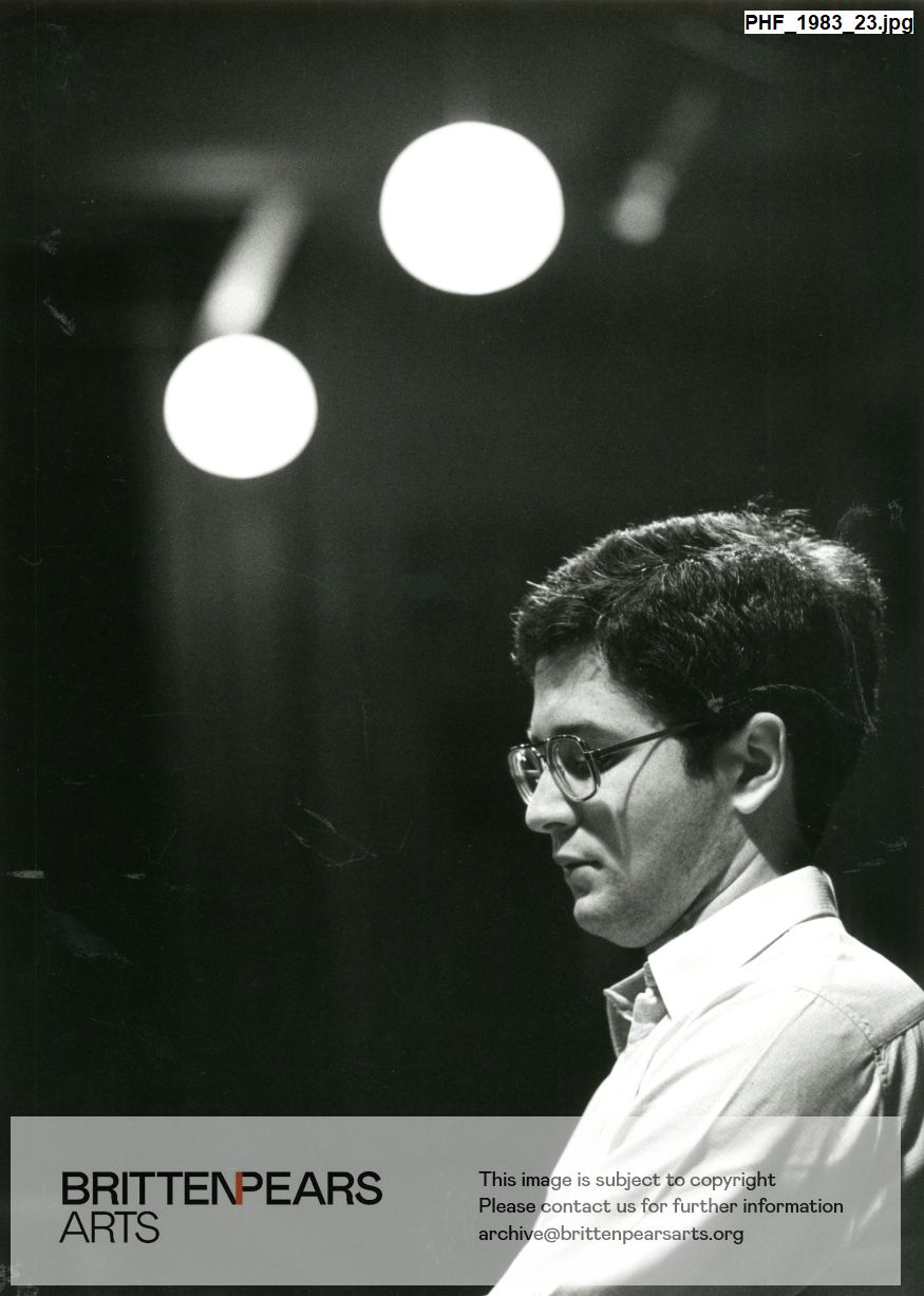 Photograph of George Benjamin