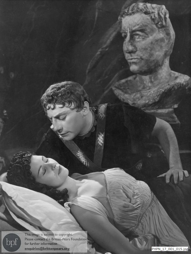 Production photograph of The Rape of Lucretia, Act 2 scene 1