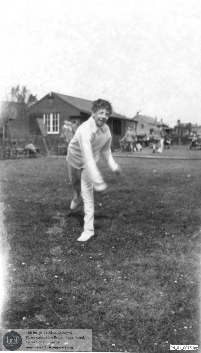 Benjamin Britten bowling 