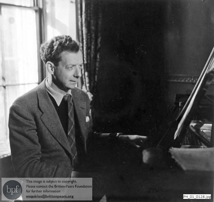 Benjamin Britten rehearsing Beggar's Opera