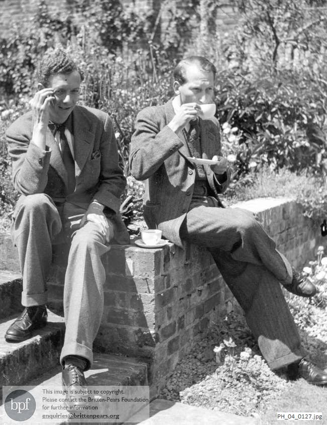 Benjamin Britten and Eric Crozier in the garden at Glyndebourne.