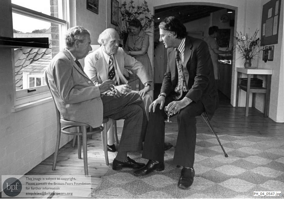 Benjamin Britten in converstion with friends