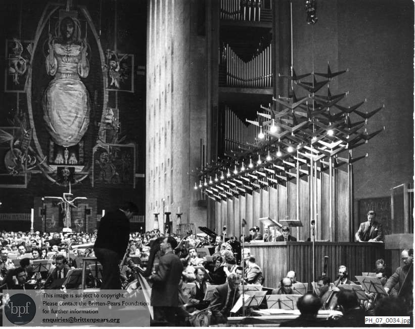 Benjamin Britten with Meredith Davies in Coventry Cathedral